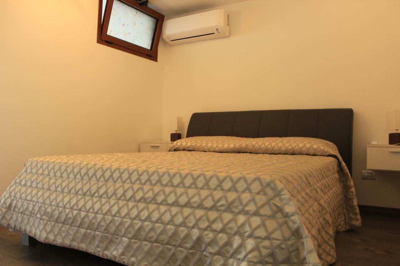 Vista Mare Apartment Lanusei Exterior photo